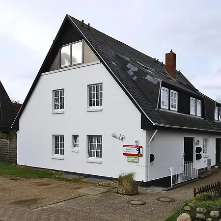 In Auf Sylt, Cleaning Included